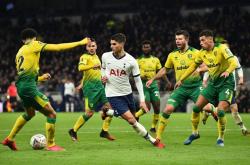 开云平台-英格兰队鏖战韩国队，奥恰洛夫刷新纪录