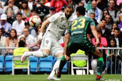 开云官方app入口-皇马中场控制比赛，稳健取胜对手