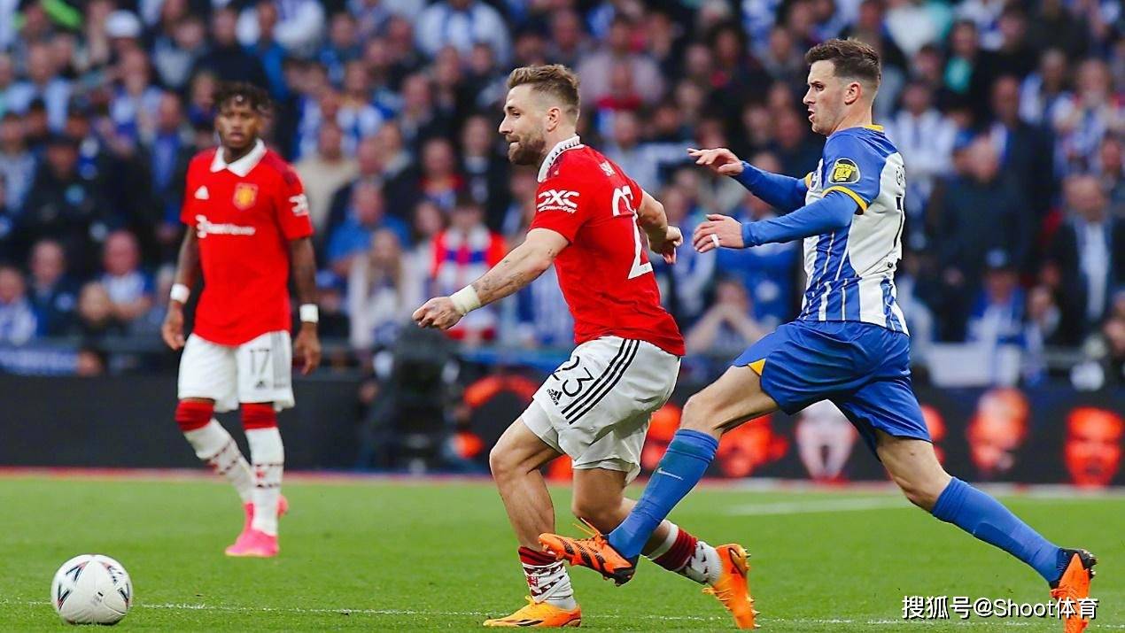 纽卡斯尔客场战胜埃弗顿，取得胜利