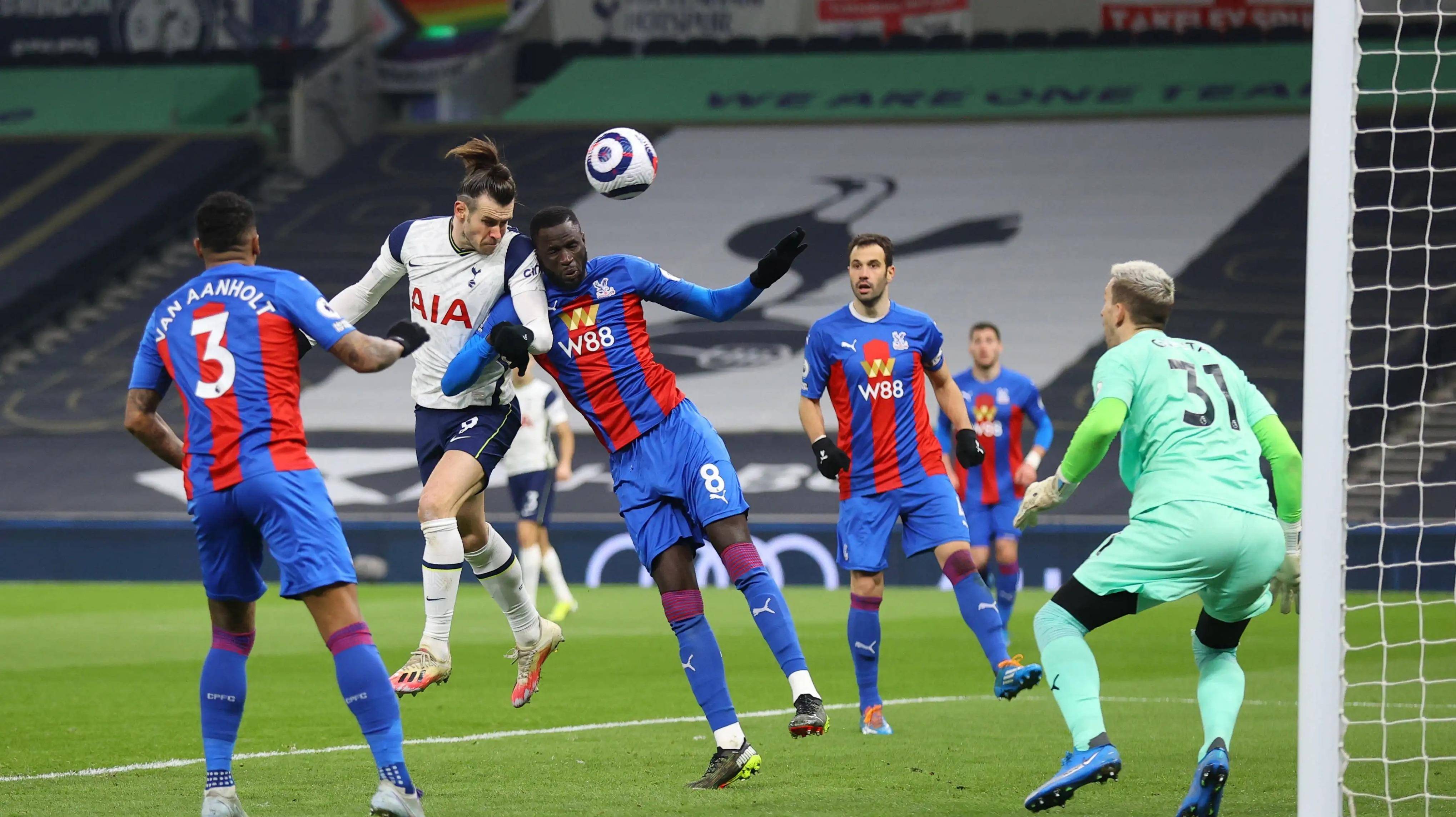 包含莱比锡红牛主场告捷，继续追逐榜首位置的词条