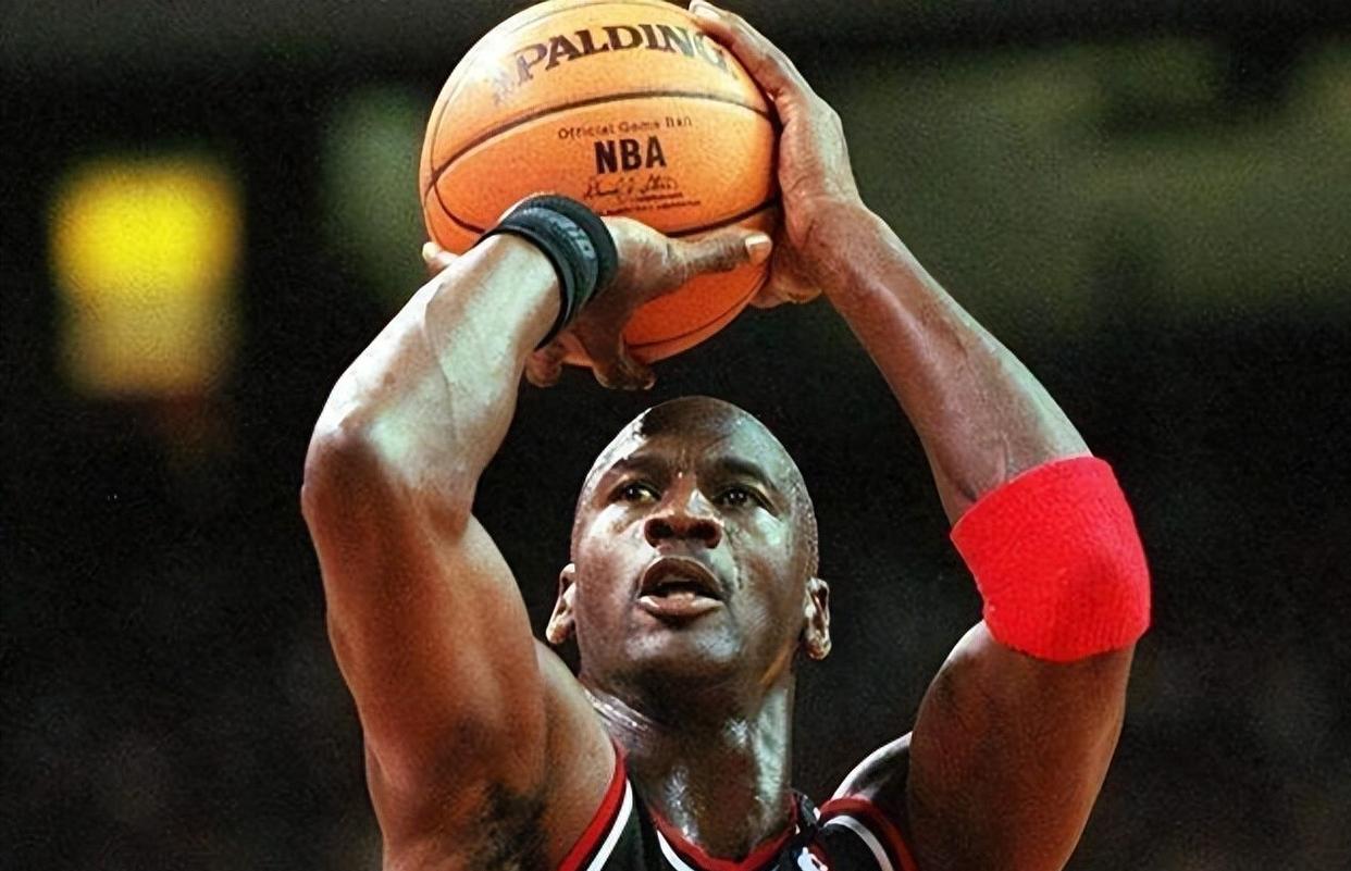 篮球巨星风头大震，魅力无限的简单介绍