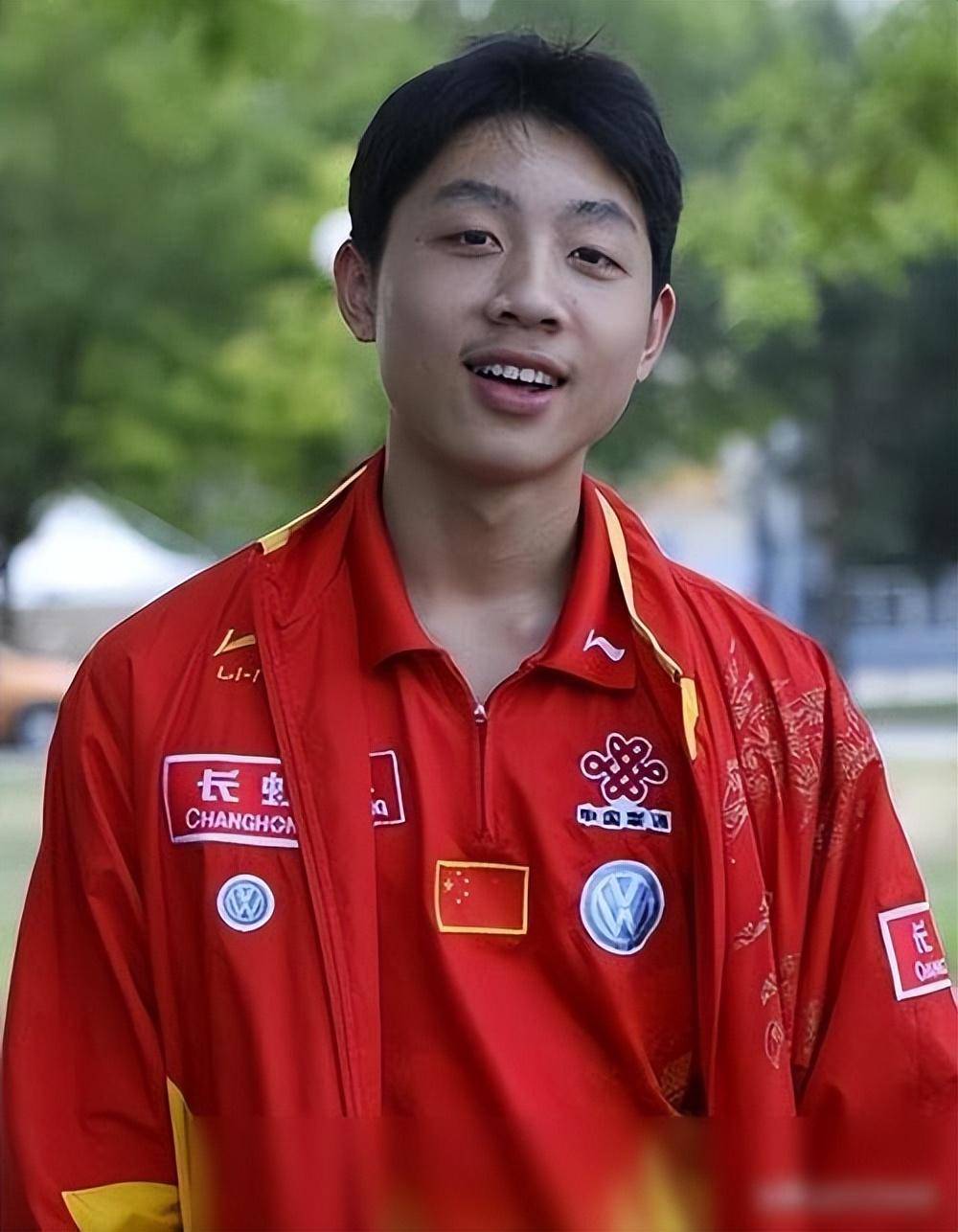 中国乒乓球队爆冷法国乒乓球队，许昕高光表现的简单介绍