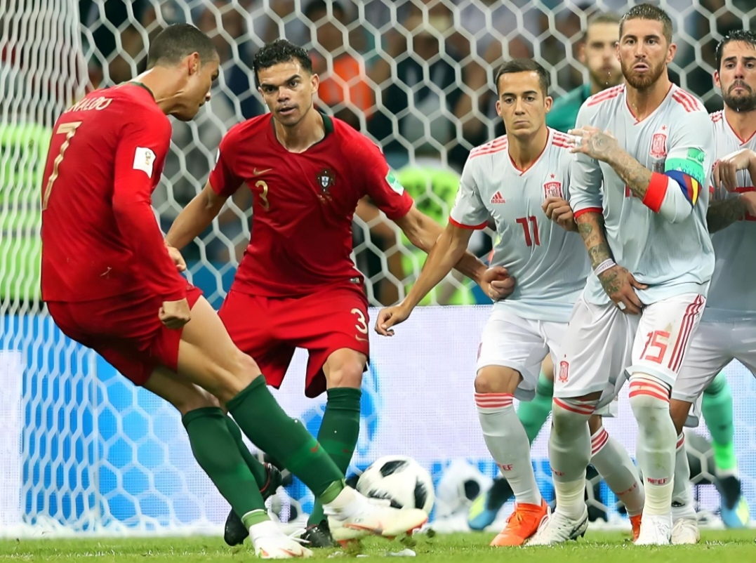 包含葡萄牙神奇一战备战决赛全方位展望的词条