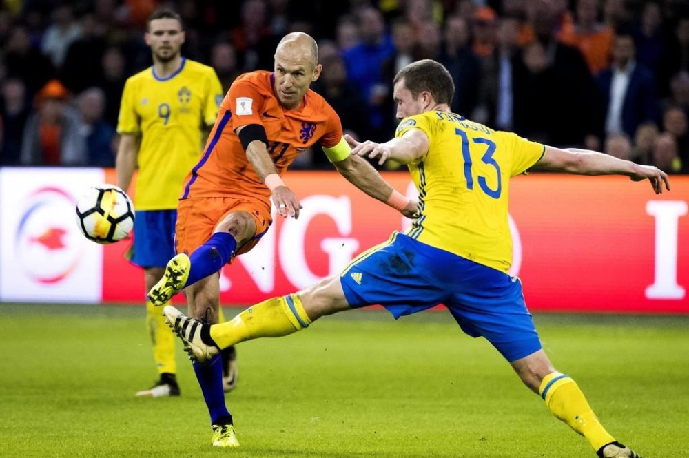 荷兰战平挪威，小组出线形势不明朗的简单介绍