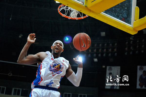 湖北男篮主场失利，战绩稍显下滑的简单介绍