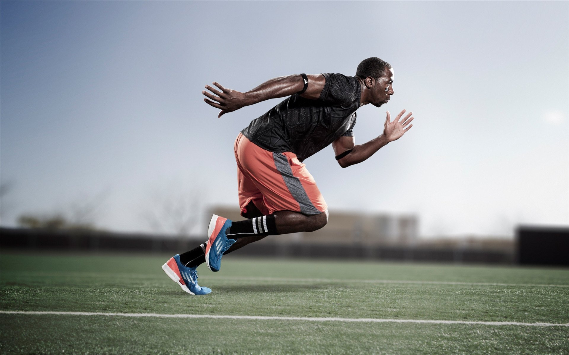 迪马利亚独舞圣保罗，英格兰军团完胜那不勒斯的战术启示